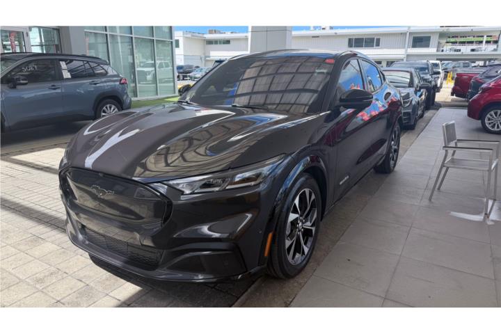 2022 Ford Mach-E 4
