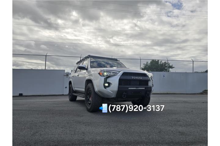4RUNNER 2021 CON 30K MILLAS (787)920-3137