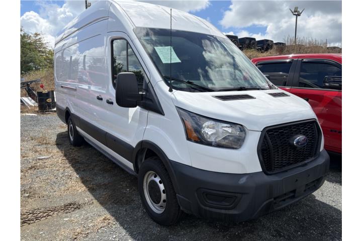 Ford Transit Cargo Van del 2023