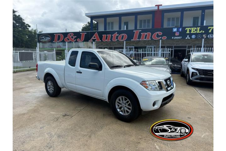 NISSAN FRONTIER 2017