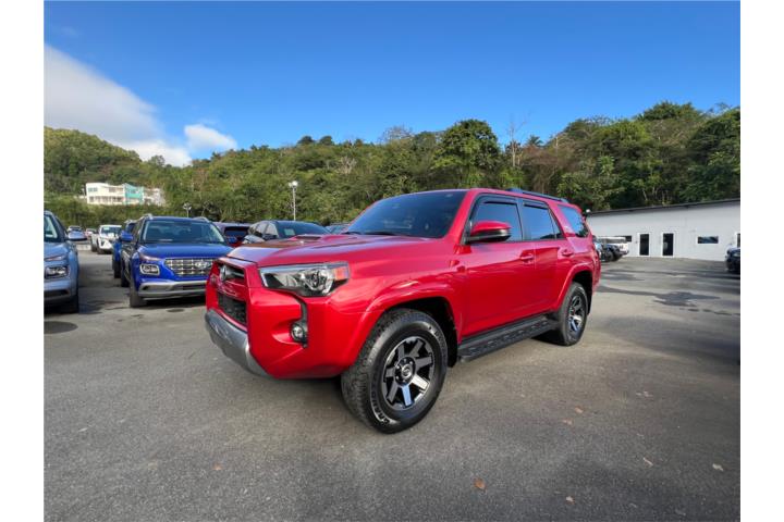 TOYOTA 4RUNNER TRD OFF ROAD 4X4 2023