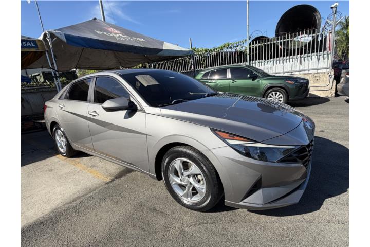 Hyundai Elantra 2021
