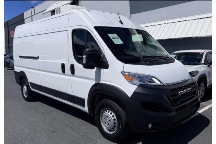 ¡2024 RAM ProMaster | Sólo 4,880 millas!
