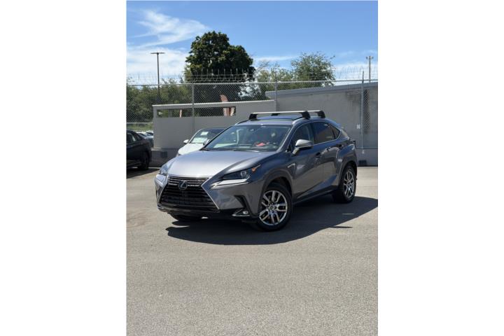 2020 Lexus NX 300 como nuevo solo 56K millas