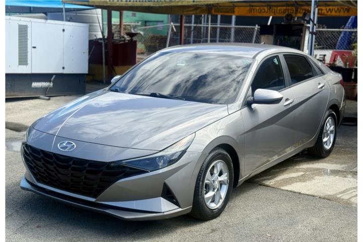 Hyundai Elantra SE 2021