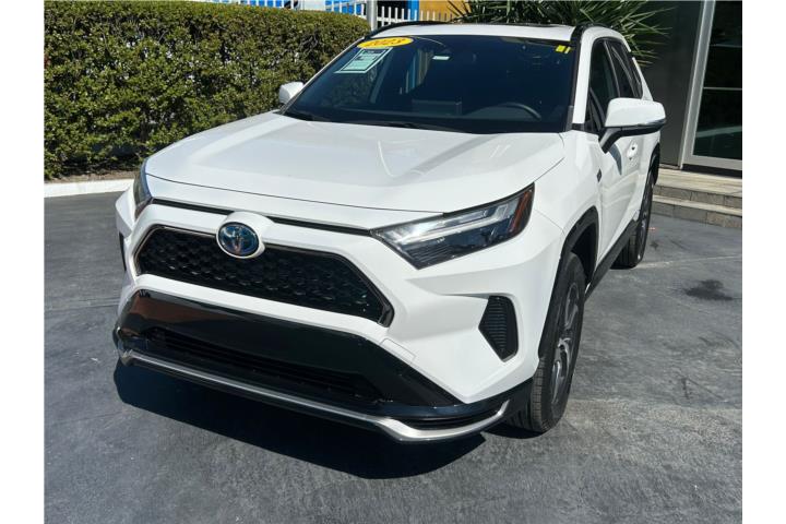 Toyota RAV4 SE Plug-in Hybrid 2023