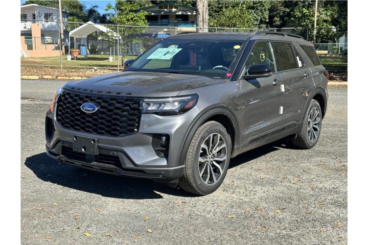 2026 Ford Explorer ST-Line