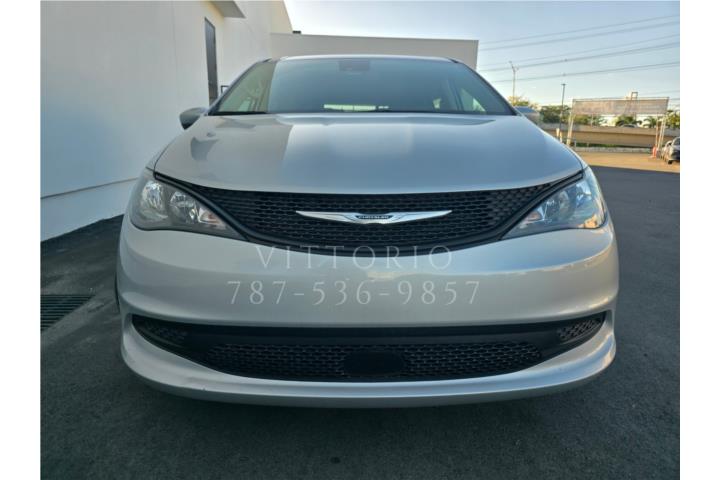 Chrysler Voyager LX 2023 | Liquidación!
