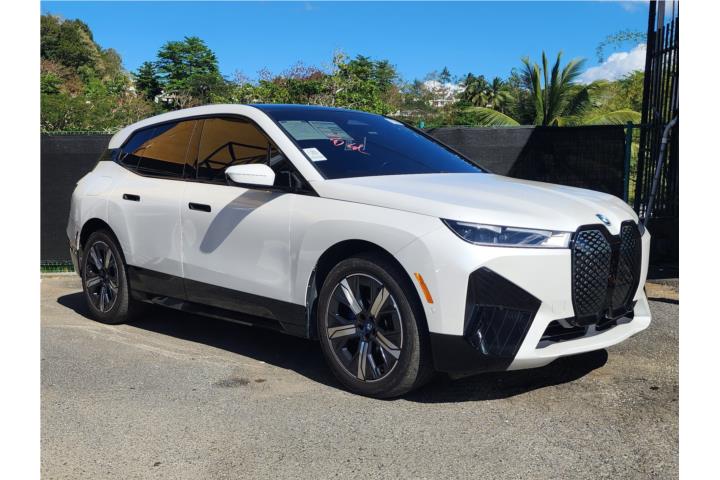 BMW iX xDrive50 Sport Package 2023 – AWD