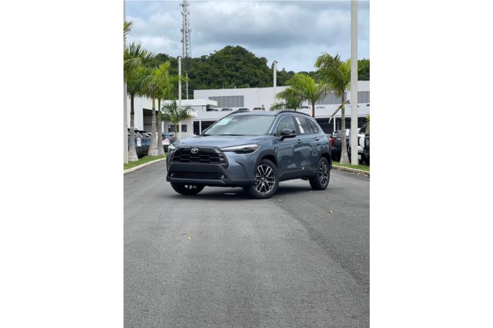 TOYOTA COROLLA XLE 2026