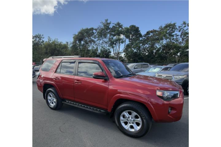 2023 Toyota 4Runner con Llave Inteligente