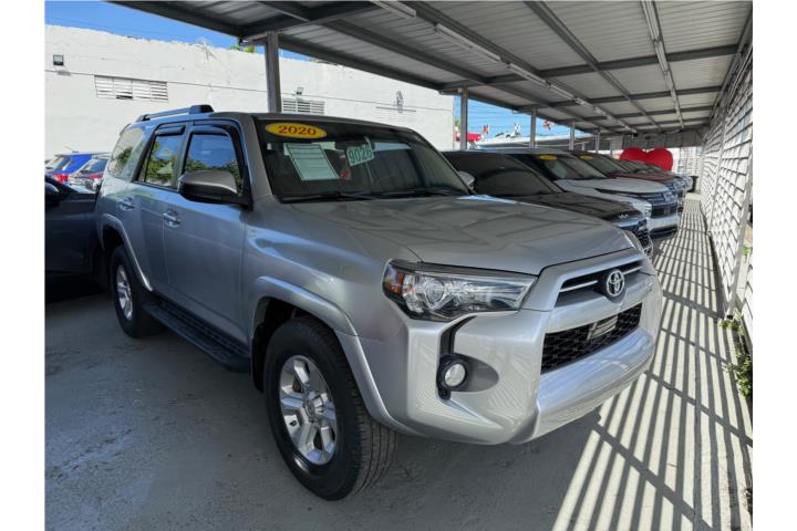 TOYOTA 4RUNNER SR5 2020