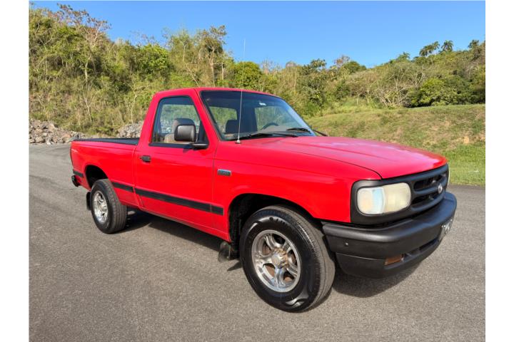 Mazda B2300 del 1995