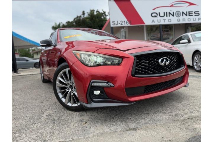 Infiniti Q50 del 2021
