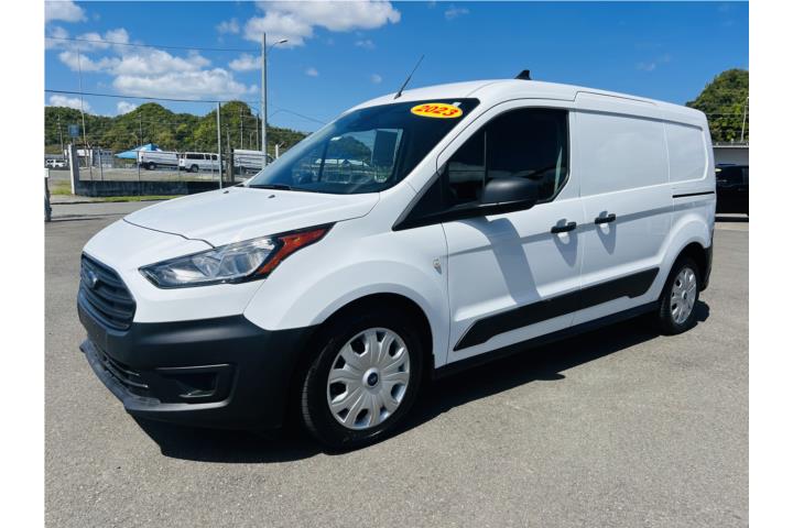 Ford Transit Connect XL 2023 (Caja Larga)