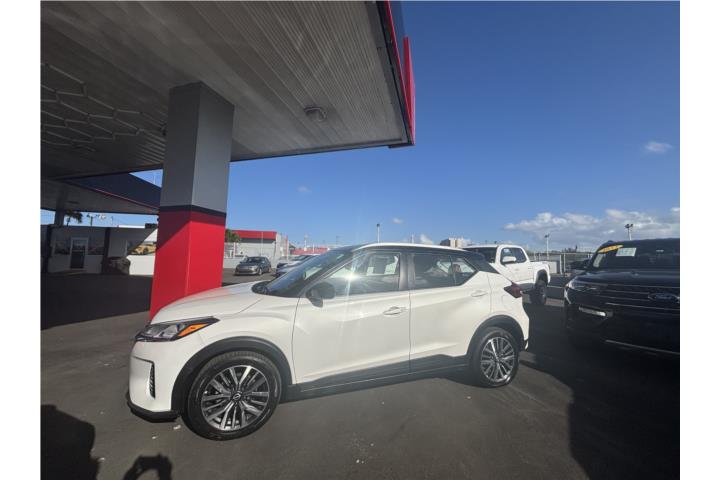 NISSAN KICKS 2023