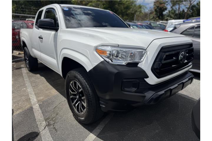 ¡2023 TOYOTA TACOMA SR | SÓLO 9,770 MILLAS!