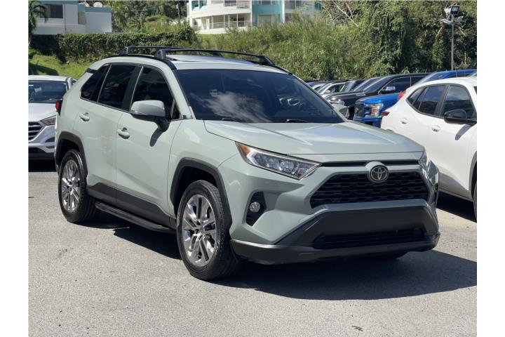 TOYOTA RAV4 XLE PREMIUM 2020