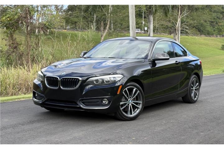 2018 BMW 230i - Carfax Certificado