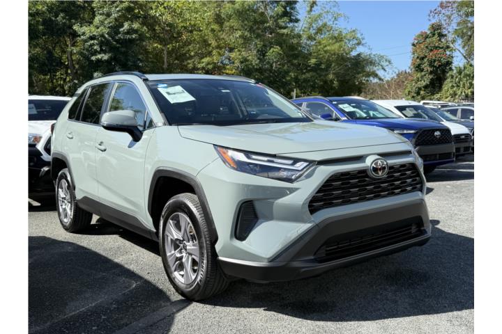Toyota Rav4 XLE 2024