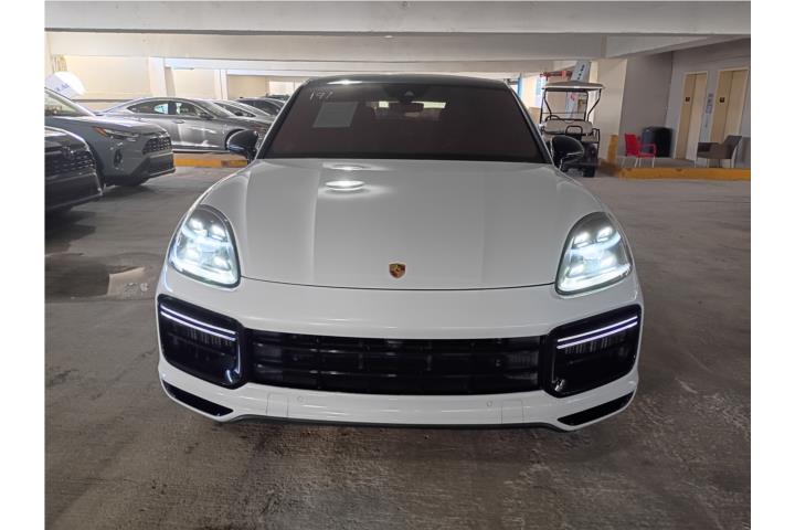 Porsche Cayenne V8 Coupe Turbo S 2020