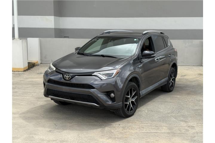 Toyota Rav4 SE 2018 #8197