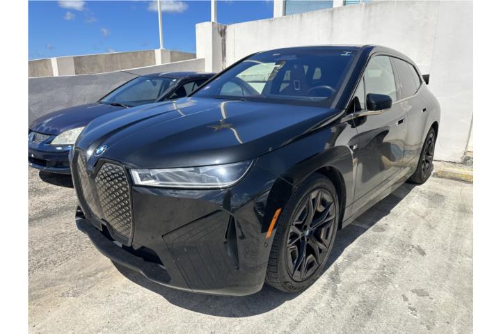 2023 BMW iX M60