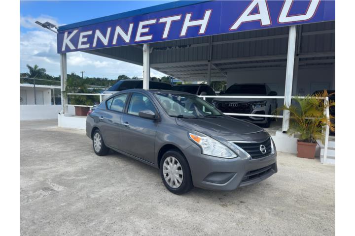 Nissan Versa SV 2017