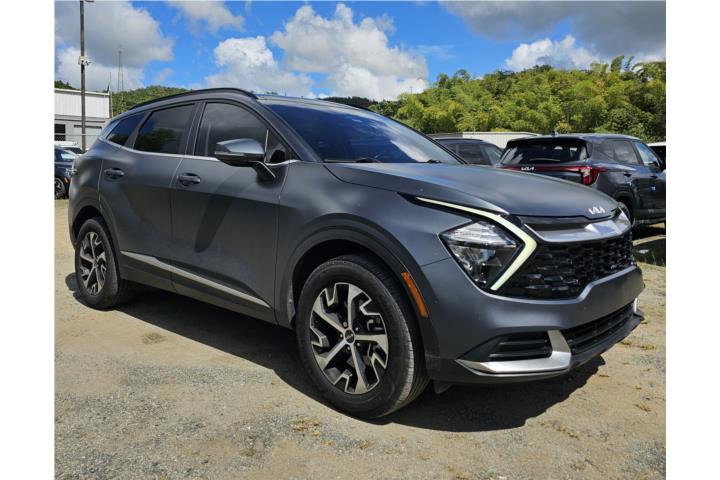KIA SPORTAGE 4X TOPE DE LINEA COLOR MATTE