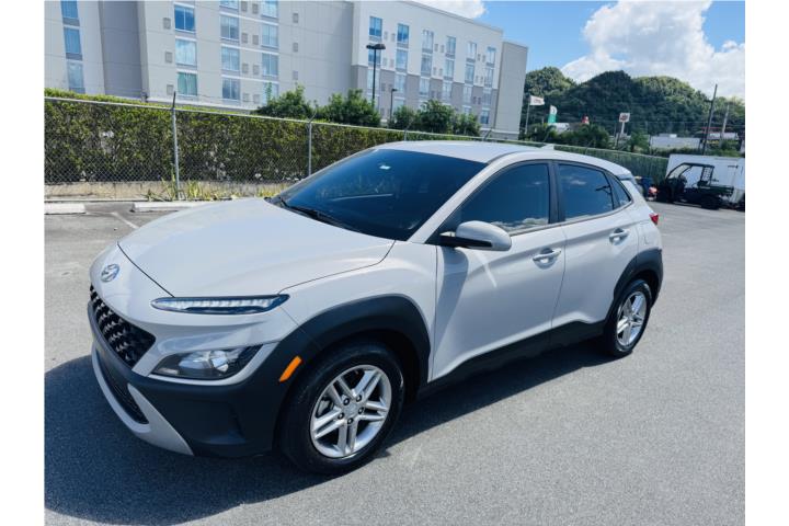 HYUNDAI KONA 2023- 30k millas