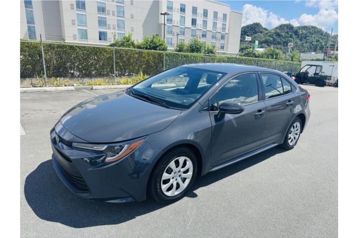 Toyota Corolla LE 2025