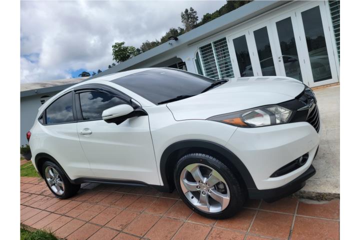 HR-V SUPER LINDA $13,995 S/ROOF