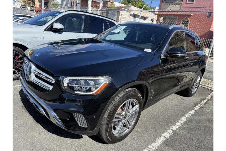 2021 MERCEDES GLC 300