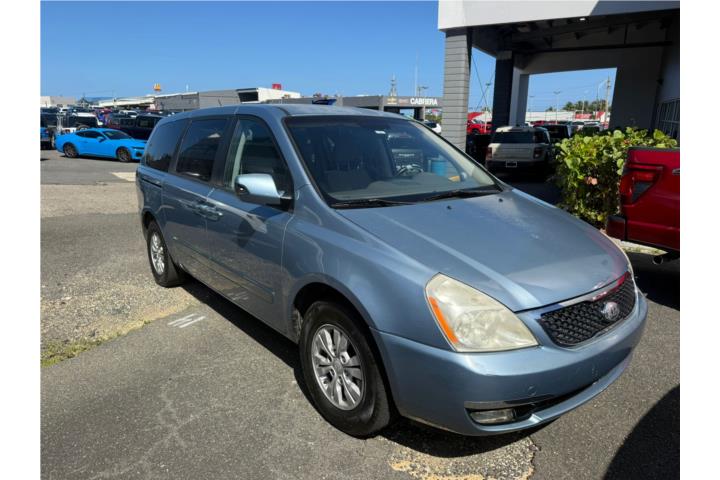 2014 Kia Sedona LX