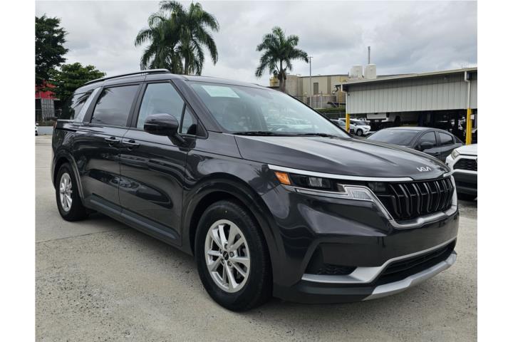 Kia Carnival LX 2024