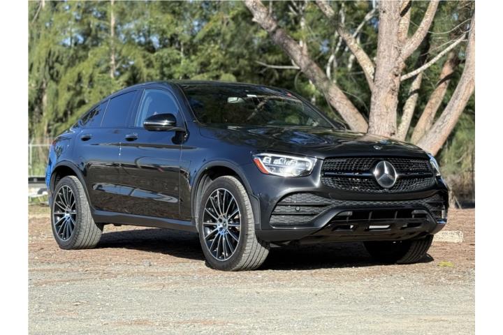 GLC300 2021 Sport Coupé ¡cómo nueva!