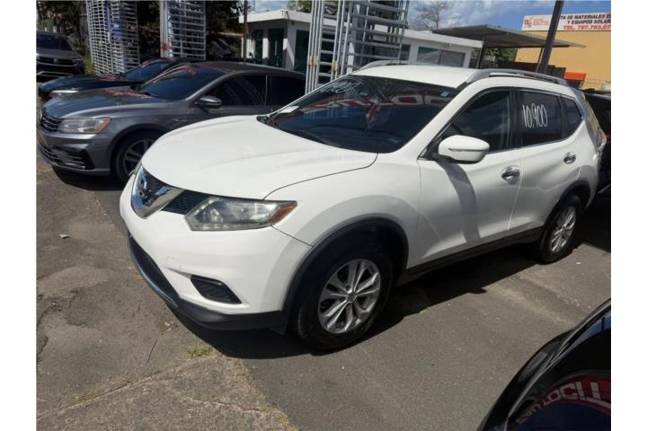 Nissan Rogué SV 2015