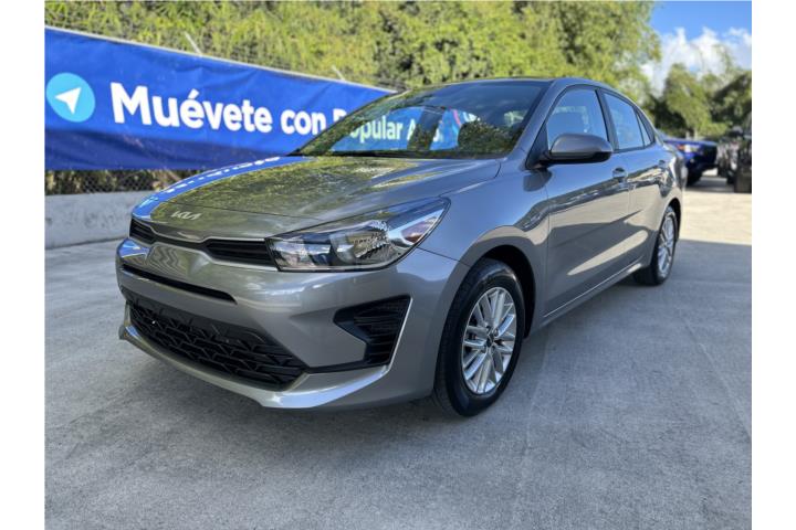 2023 Kia Rio LX / Solo 13k millas