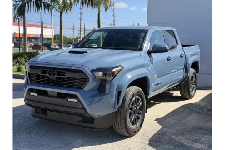 TOYOTA TACOMA TRD SPORT 4x2 2026