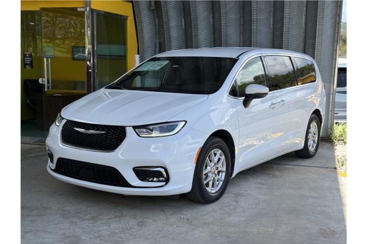 Chrysler Pacifica 2023