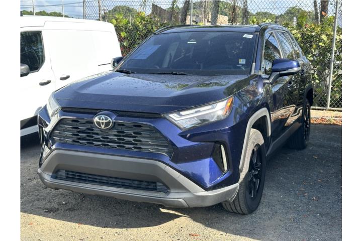 TOYOTA RAV4 XLE