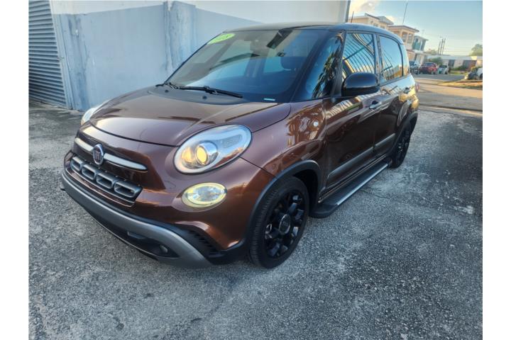 2018 FIAT 500L TREKKING SOLO 26K MILLAS