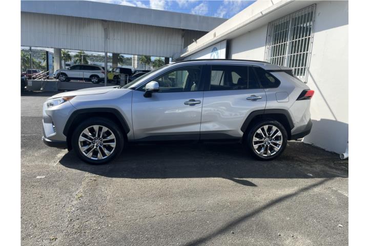 RAV4 LIMITED desde $423 mens $0 pronto
