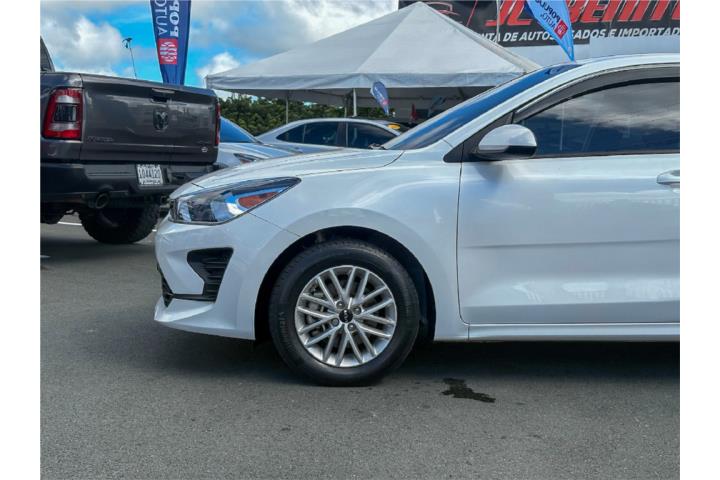 Kia Rio 2023 COMO NUEVO