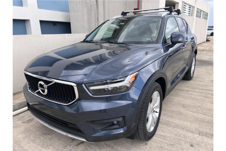 VOLVO XC40 AWD T5 MOMENTUM 2021