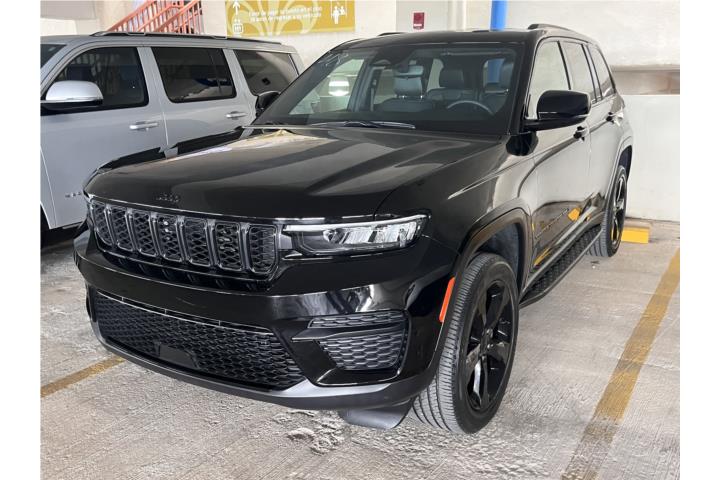 Jeep Grand Cherokee 4WD Altitude 2024