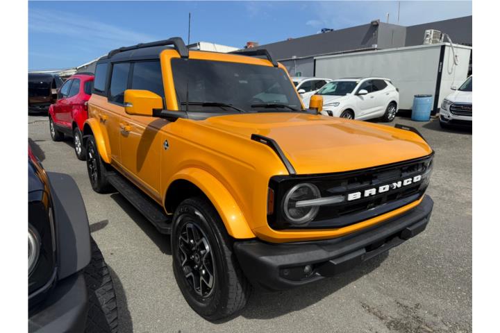 2022 Ford Bronco Outer Banks