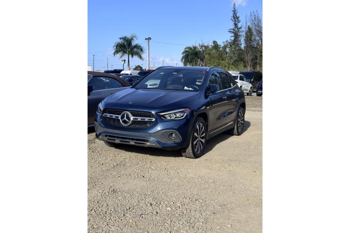 Mercedes-Benz GLA 250