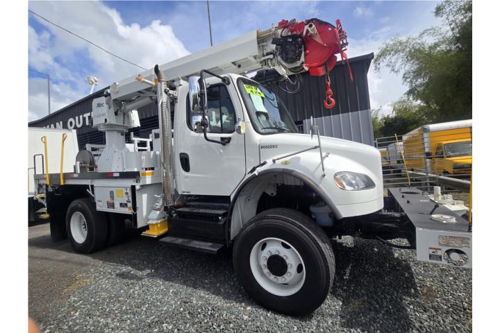 Freightliner M2 Digger
