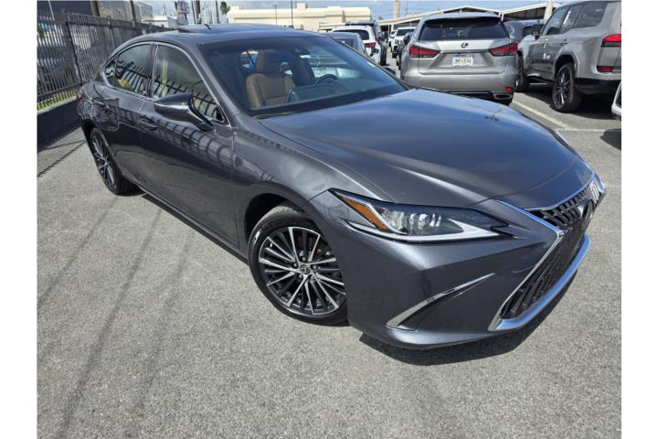 Lexus ES 350 Premium 2024 - 18.000 millas